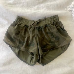 Lululemon, Hottie Hot Shorts, size 2, workout shorts, army print, perf condition